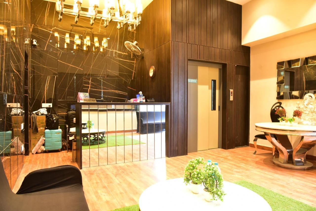 Hotel Treebo Trip Mittal Gardens Shiliguri Exterior foto