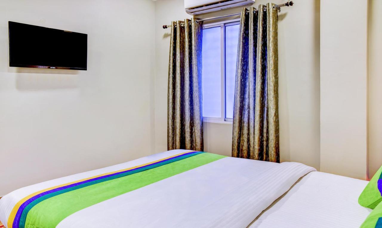Hotel Treebo Trip Mittal Gardens Shiliguri Exterior foto