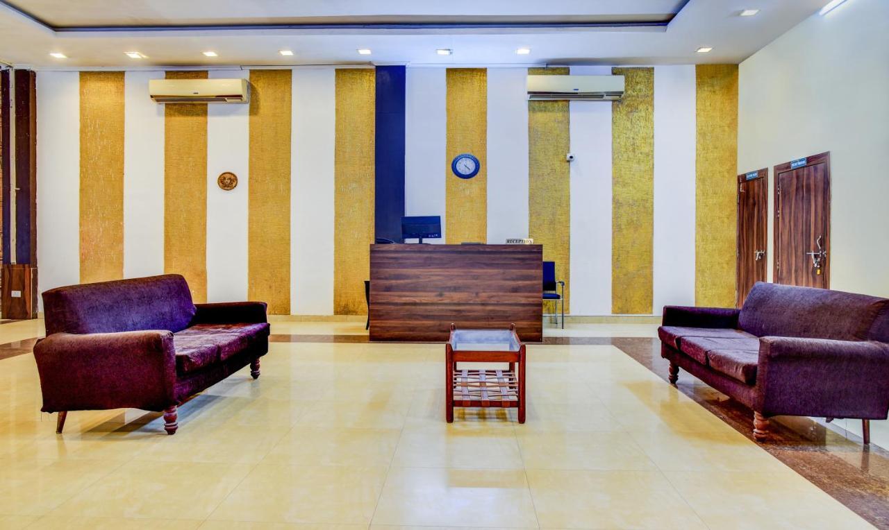 Hotel Treebo Trip Mittal Gardens Shiliguri Exterior foto