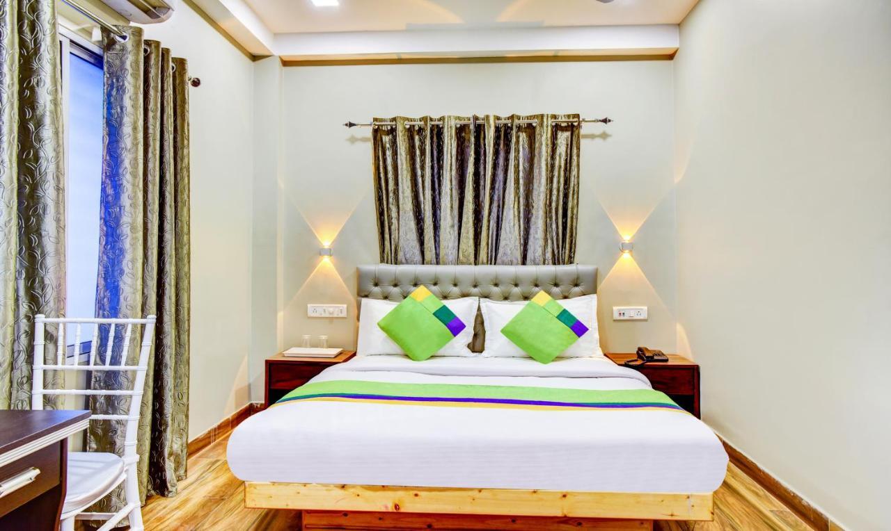 Hotel Treebo Trip Mittal Gardens Shiliguri Exterior foto